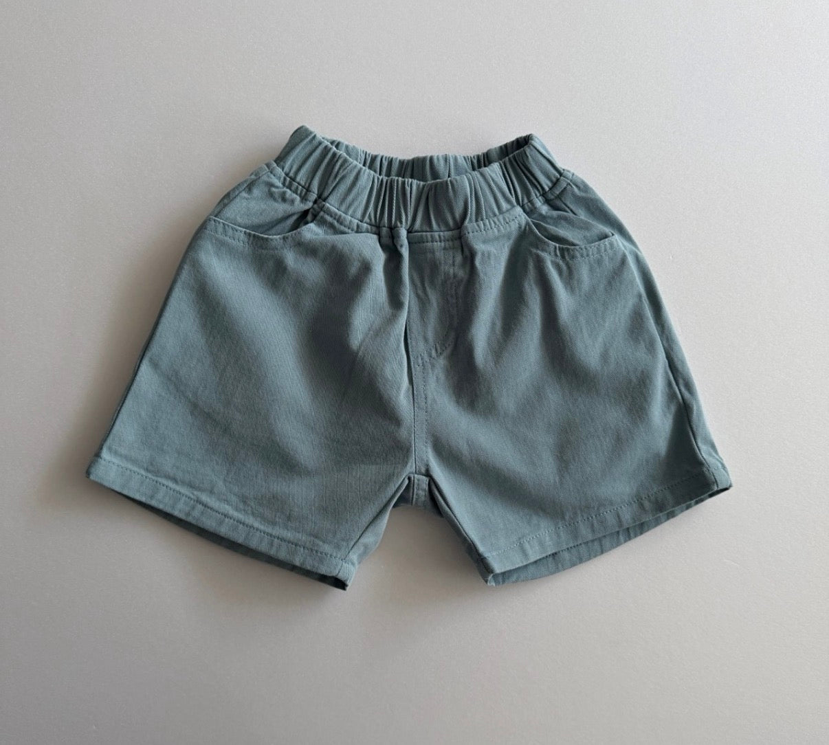 Date shorts